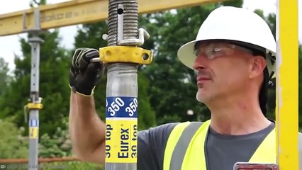 15 Ingenious Construction Workers with Skills You Must See