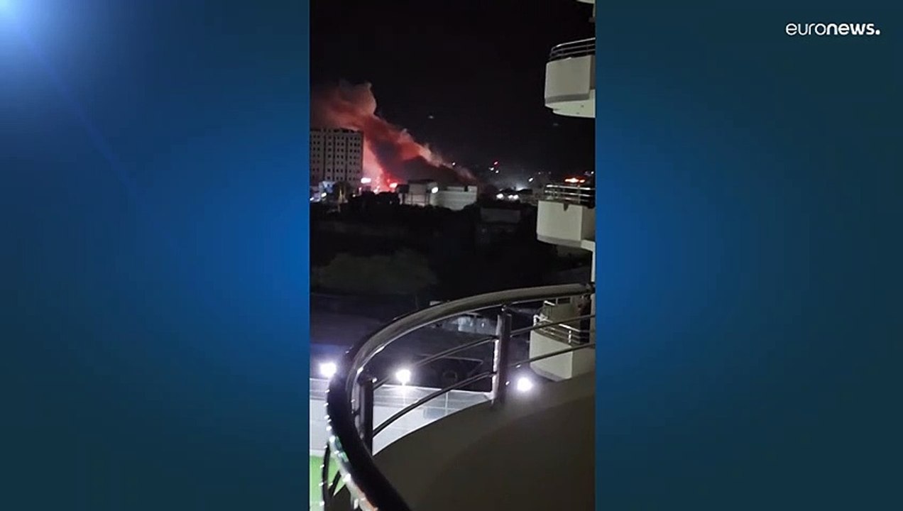 مقتل ثمانية مدنيين على الأقل في هجوم على فندق ف...
