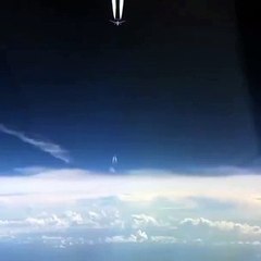 Same path, different altitudes ✈️