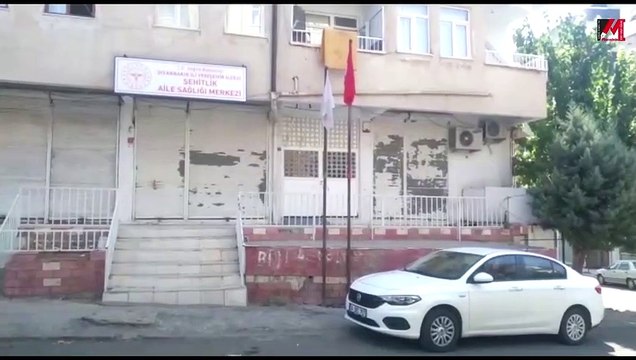 Haberimiz üzerine Türk Bayrağı yenisiyle değiştirildi #Diyarbakır