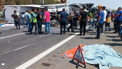 16 kişinin öldüğü kazada kahreden detay! Yardım etmek için duran gazeteciler canlarından oldu