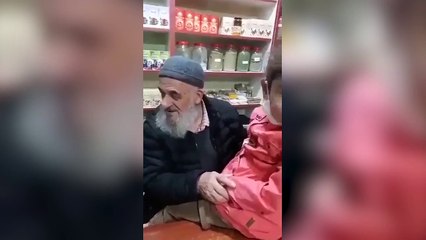 Enver Aysever'den, yaşlı adamın otizm yorumuna tepki : Bu rezillik nedir ya, düşün insanların yakasından
