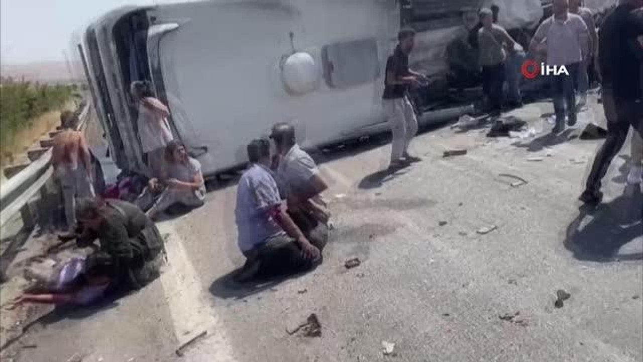 Son dakika haberi! Kazayı görüp, yaralılara yardıma giden İhlas Haber Ajansı çalışanı 2 gazeteci hayatını kaybetti