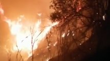 Lipari (ME) - Incendio a Santa Margherita: paura tra residenti e turisti (20.08.22)