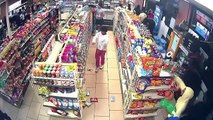 فيديو صادم يوثق سرقة جماعية لمتجر في لوس أنجلوس