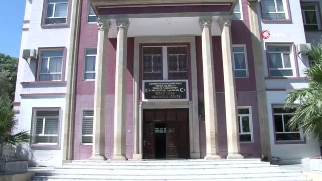 Azerbaycanlı öğrenciler, Anadolu Üniversitesi Açıköğretim Fakültesi yaz okulu sınavlarında ter döktü