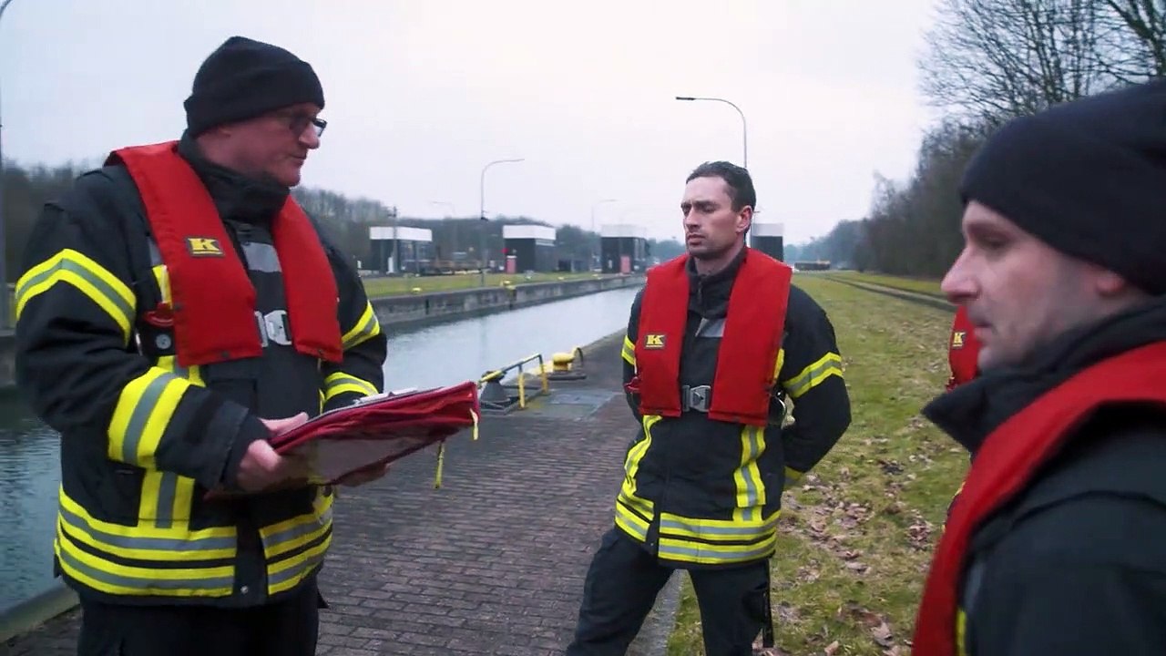 Feuer & Flamme Mit Feuerwehrmännern im Einsatz Staffel 2 Folge 6 HD Deutsch