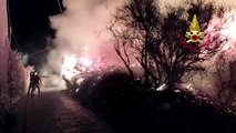 Incendi, dopo Pantelleria brucia anche Lipari: lambite le case