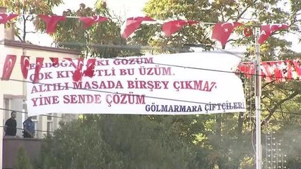 Cumhurbaşkanı Erdoğan, Sultaniye çekirdeksiz kuru üzümün alım fiyatını 27 lira olarak açıkladı