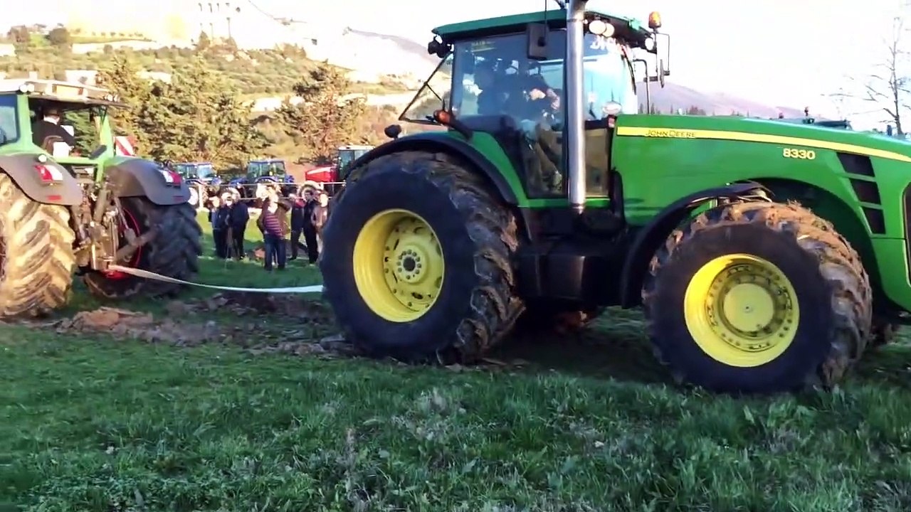 FENDT_JOHNDEERE_NEWHOLLAND_MASSEYFERGUSON_GARA_di_TIRO-_2^_benedizione_dei_