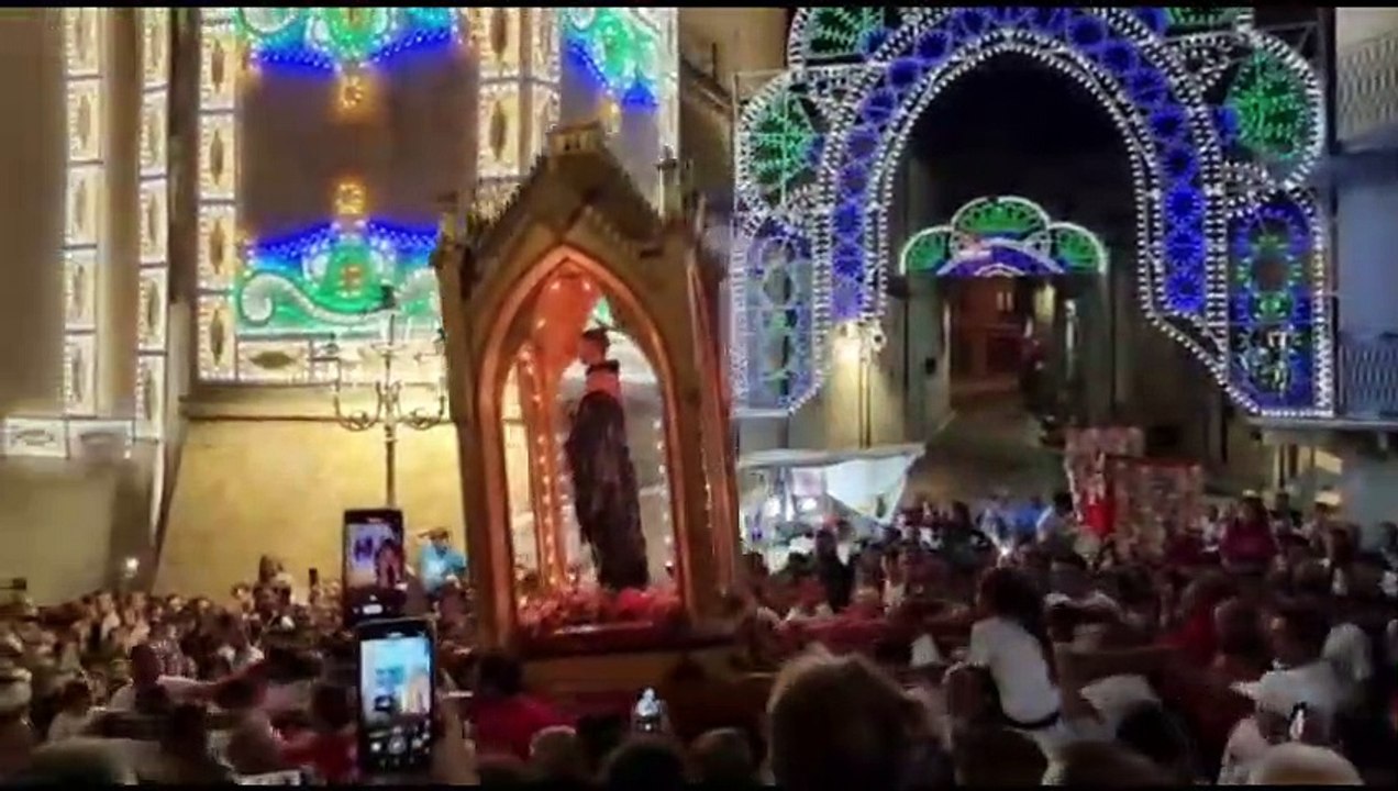 Processione Casteldilucio
