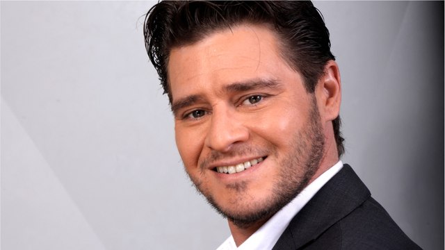 GALA VIDEO - Joe Dassin : son fils Julien fier de porter ce nom