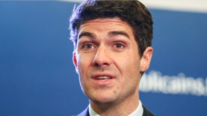 GALA VIDEO - “J’ai l’impression de dire moins de bêtises” : après les polémiques, Aurélien Pradié se moque de lui-même