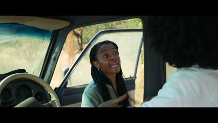 Beast Film Extrait - Nate est pourchassé par le lion