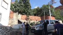 İzmir'in Konak ilçesinde dehşet: Ağaçtan düşerek öldü