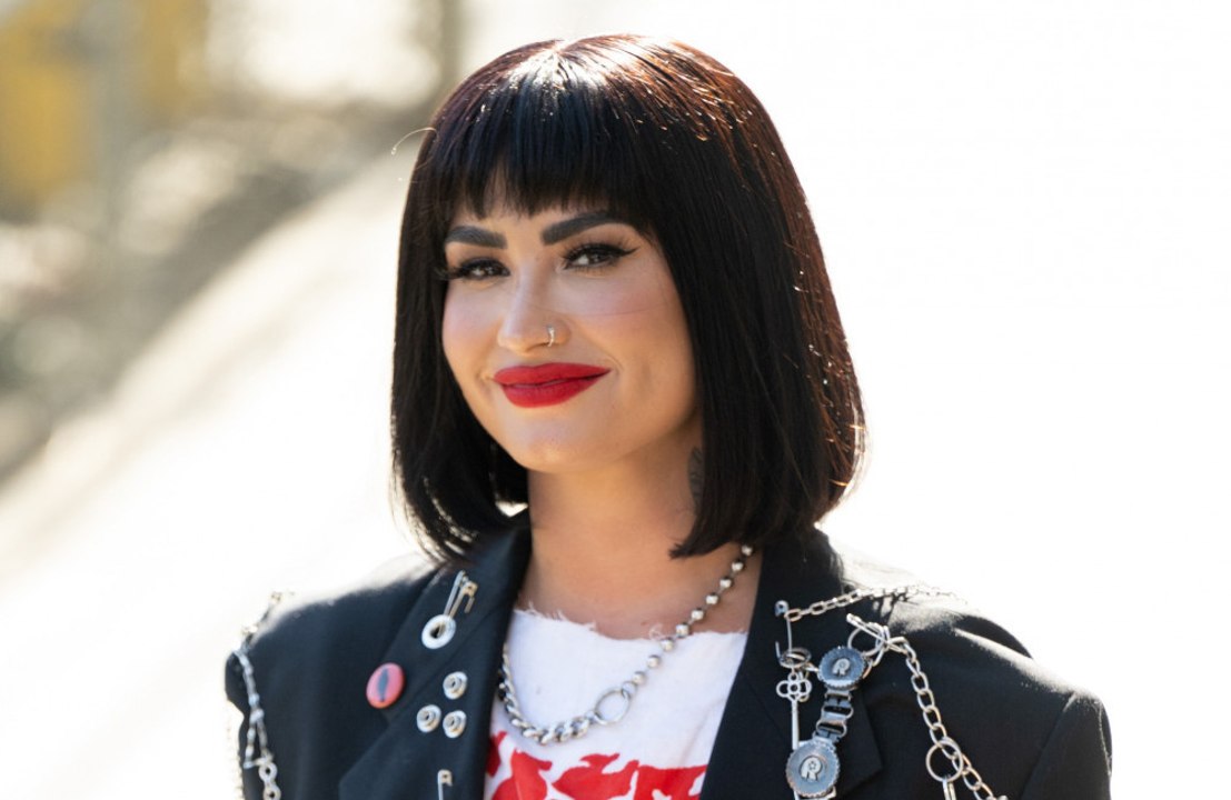 Demi Lovato se sentía incómoda como una 'estrella de pop hiperfemenina'