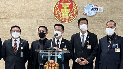 ฝ่ายค้าน ลั่นจับตา "นายกฯรักษาการ"  จี้"ประยุทธ์" ลาออกเพื่อความสวยงามรธน.