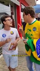 Candidato do Psol discute com Ricardo Salles em caminhada