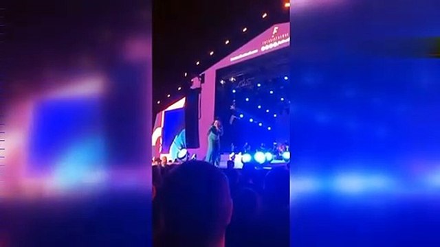 İBB sanatçıları CHP geleneklerini ellerinden eksik etmiyor! Şarkıcı bozması Reyhan Karaca’dan skandal hareket