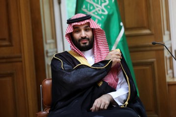 تفاعل مع الظهور الملكي لولي العهد الأمير محمد بن سلمان بنزال البحر الاحمر