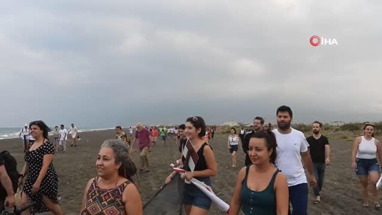 Mersin haber! Hatay'da yavru kaplumbağalar Akdeniz'in mavi sularına kavuştu