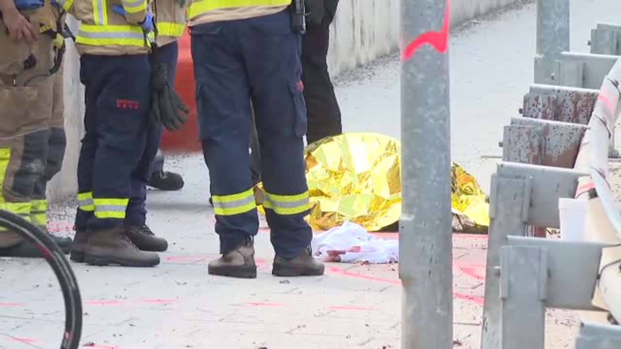 Mueren dos ciclistas atropellados por un coche en Castellbisbal