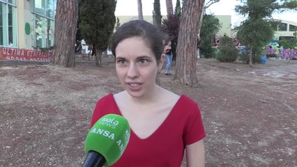 Clima: attivisti Ultima Generazione incontrano cittadini