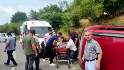 Kontrolden çıkan otomobil yan yattı: Yaralılar var