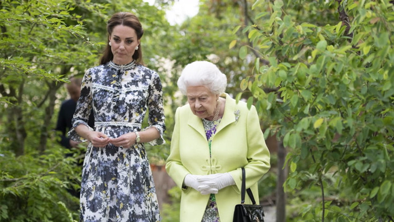So bereitet die Queen Herzogin Kate auf ihre Rolle als Königin vor