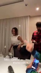 Anitta mostra cabelo após corte curtinho