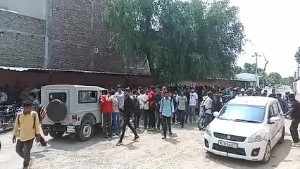 महाविद्यालय में छात्रों का लगा मेला, नामांकन भरने के लिए आ रहे रैलियों में