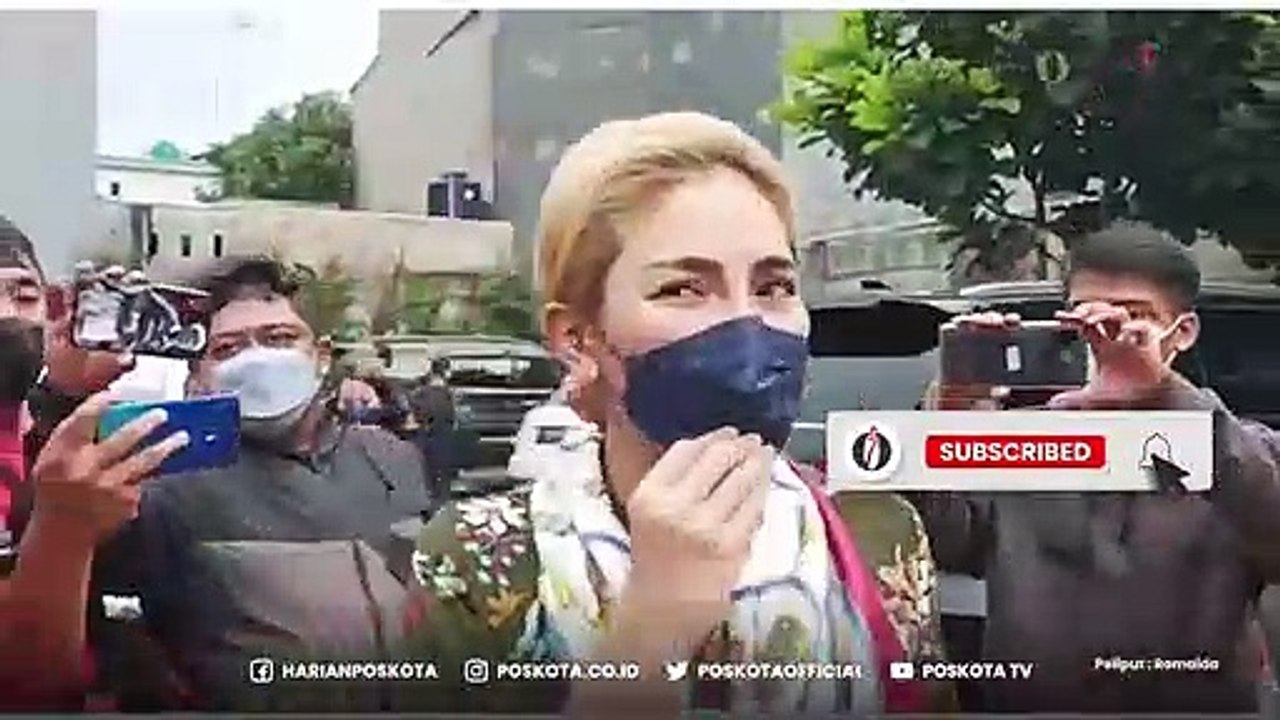 LAURA ANNA MENINGGAL DUNIA, NIKITA MIRZANI DAN AWKARIN HADIR DI RUMAH DUKA