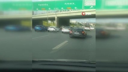 Düğün konvoyu yaptılar diğer araçlara yol vermediler