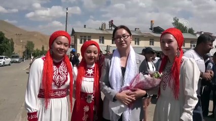 Van'da yaşayan Kırgız Türkleri "40. Yıl Kültür Şenliği" düzenledi