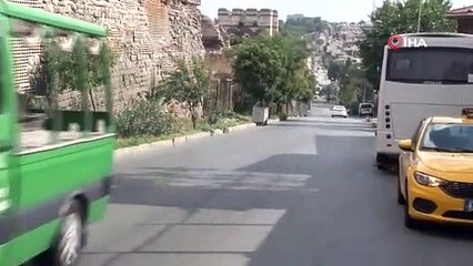 İETT otobüsünün yayaya çarpıp kaçtı