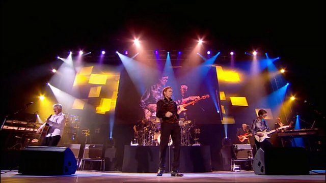 C'MON EVERYBODY by Cliff Richard and The Shadows - live performance 2009 - HD + HQ stereo + lyrics
