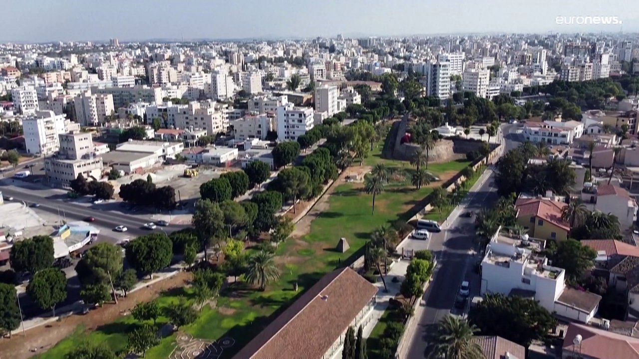 Behördenbericht: Zyperns 'goldene Pässe' waren teilweise illegal