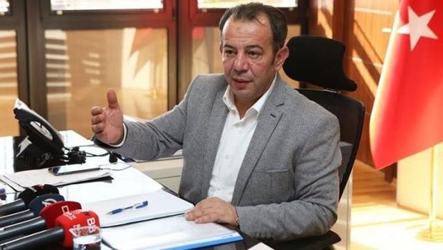 CHP'den kesin ihraç talebiyle sevk edilen Tanju Özcan'ın dosyası Yüksek Disiplin Kurulu'na ertelendi