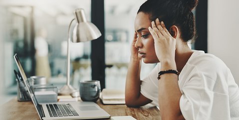 How To Stay Calm and Manage Work Anxiety