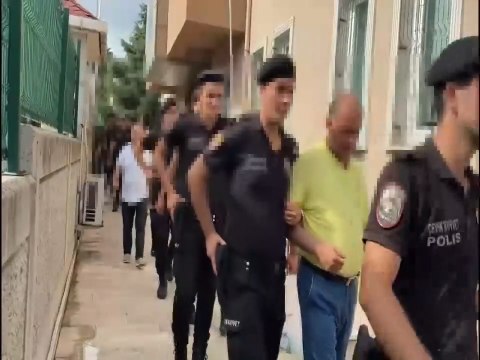 21 kişinin yaralandığı silahlı kavgada gözaltına alınanlar adliyeye gönderildi