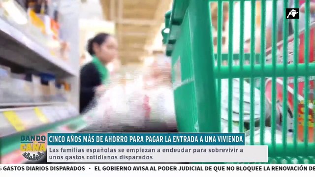 Los españoles se endeudan para poder comprar productos básicos