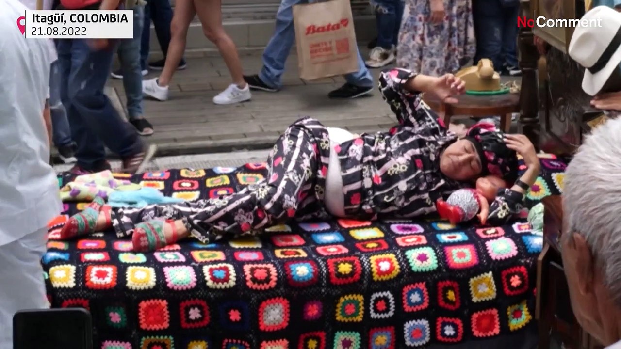 Colombians celebrate "World Lazy Day" video Dailymotion