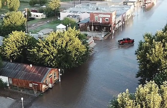 Duncan, Arizona flooded amid monsoon flooding