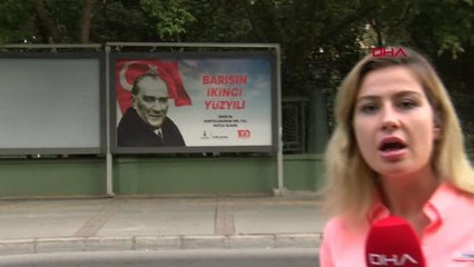 İzmir gündem haberi | İZMİR'DE 9 EYLÜL AFİŞLERİ TARTIŞMA YARATTI