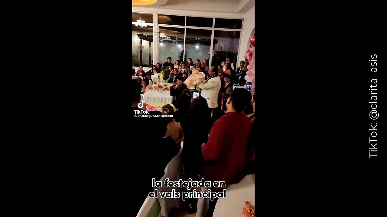Con bailarines, comida y 300 invitados: perrita chihuahua tuvo una gran fiesta de 15 años