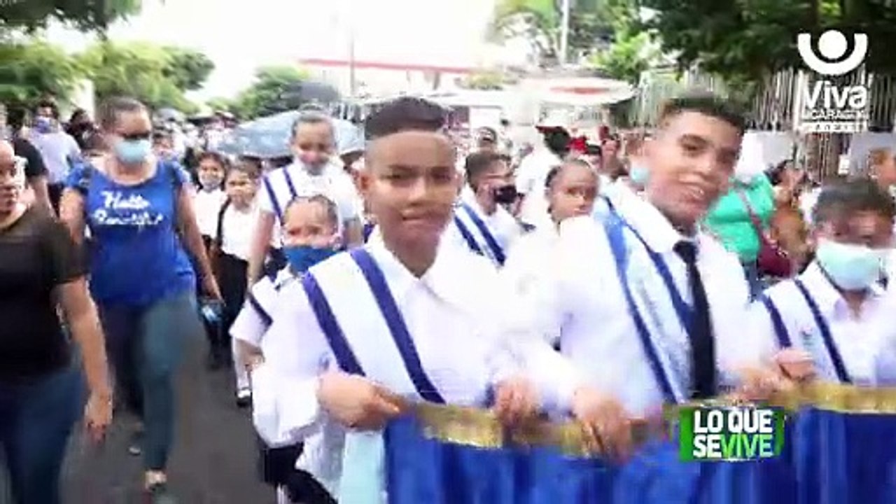 Colegios de Managua realizan desfiles celebrando las Fiestas Patrias