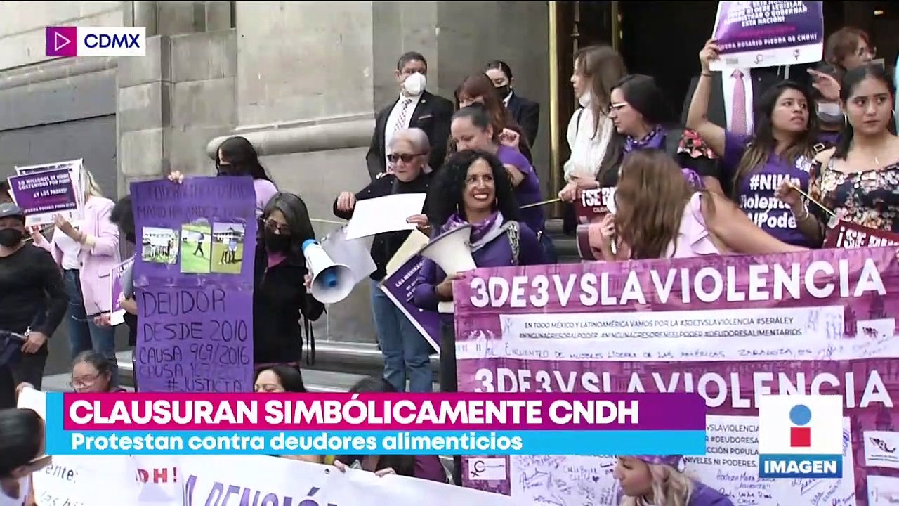 Clausuran simbólicamente la CNDH en protesta a...