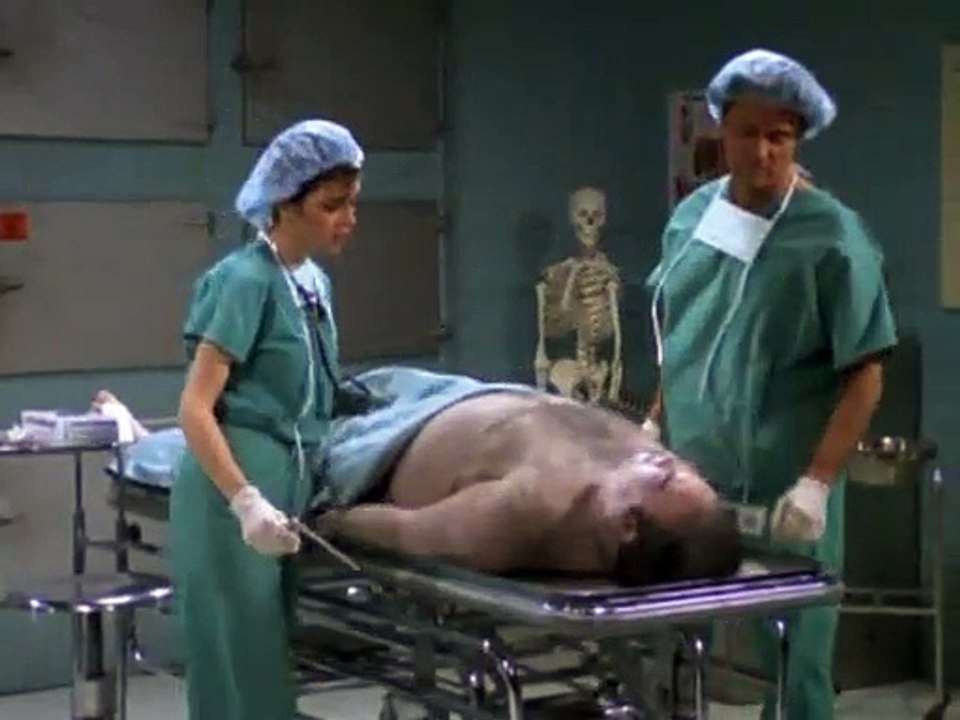 Caroline in the City Staffel 2 Folge 25 HD Deutsch