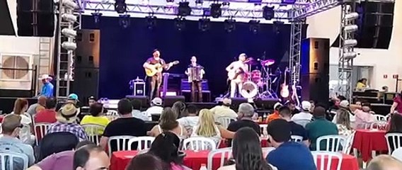 1º FOGO DE CHÃO E MODÃO - GILBERTO E GILMAR