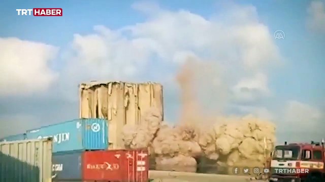 Beyrut Limanı'ndaki silonun kuzey kısmı tamamen yıkıldı